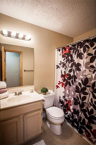 5653 Bay Island Cay Nw - Photo 7 of 11