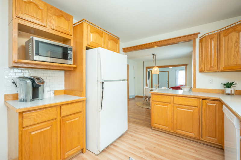 1708 Se 1st St - Photo 6 of 13