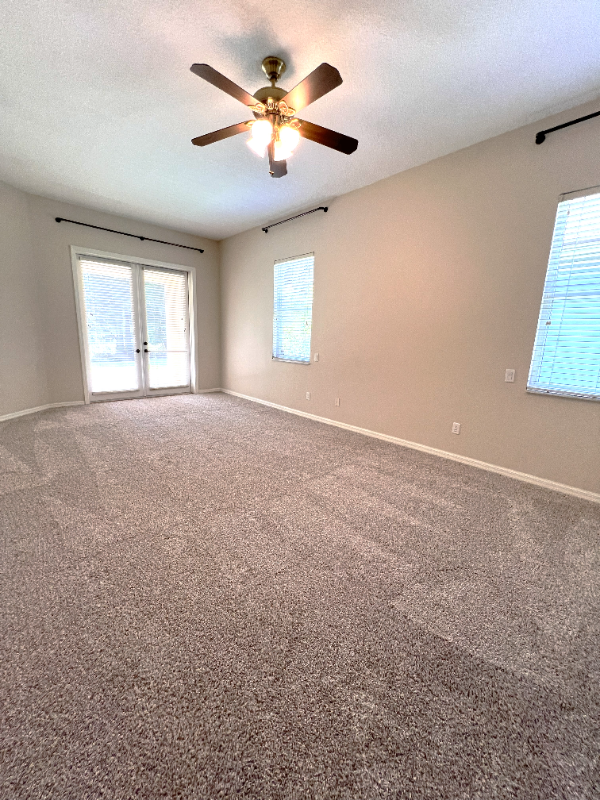 708 Lakeworth Cir - Photo 7 of 12