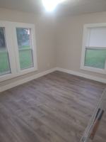 featured image of 816 N Waldron St