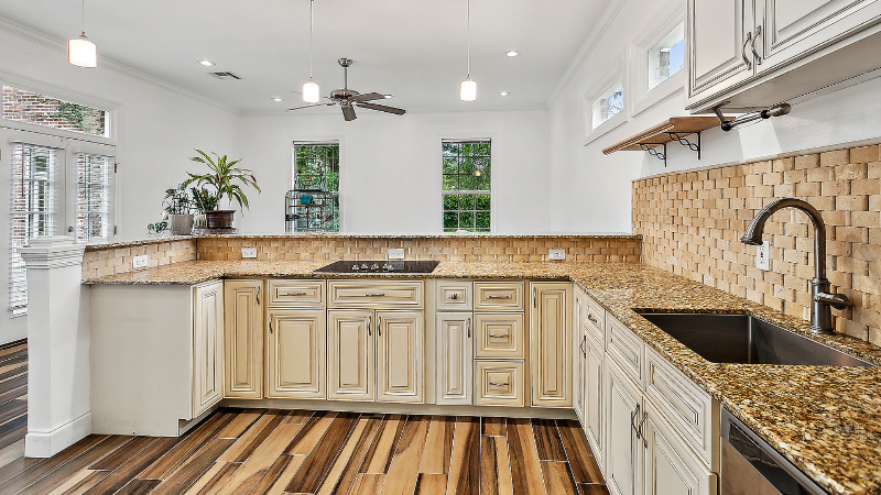 126 Rue De La Paix #ADU - Photo 4 of 8