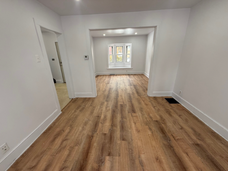 114 Hawthorne Ave #114 - Photo 5 of 10