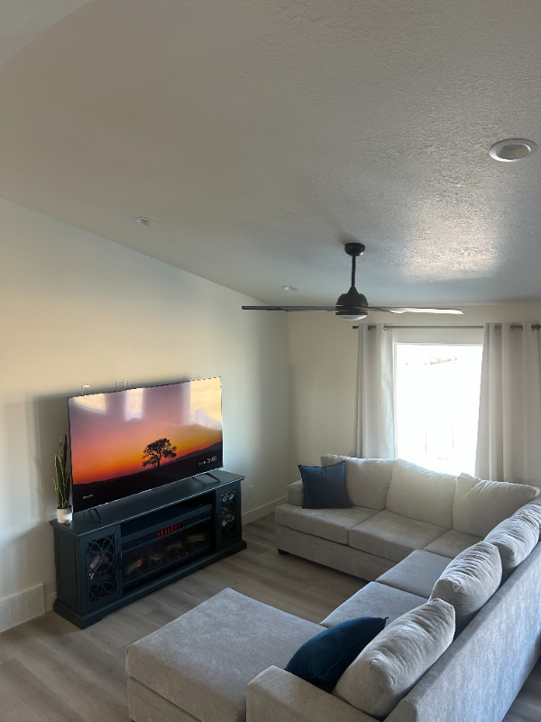 4618 Wn #1 - Photo 2 of 6