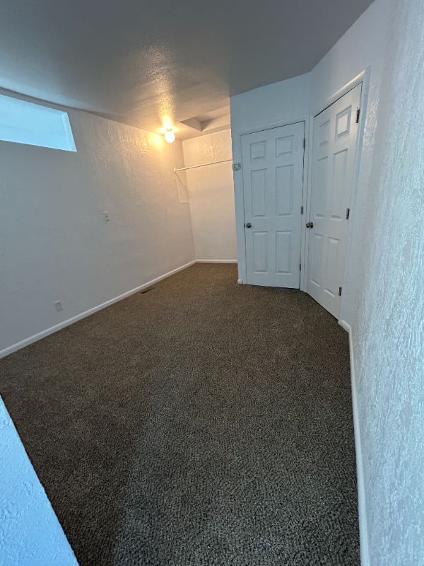 221 9th Ave S - Photo 4 of 7