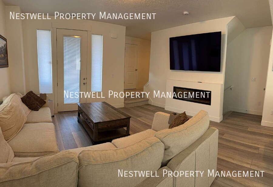 11064 S Lake Run Rd - Photo 4 of 15