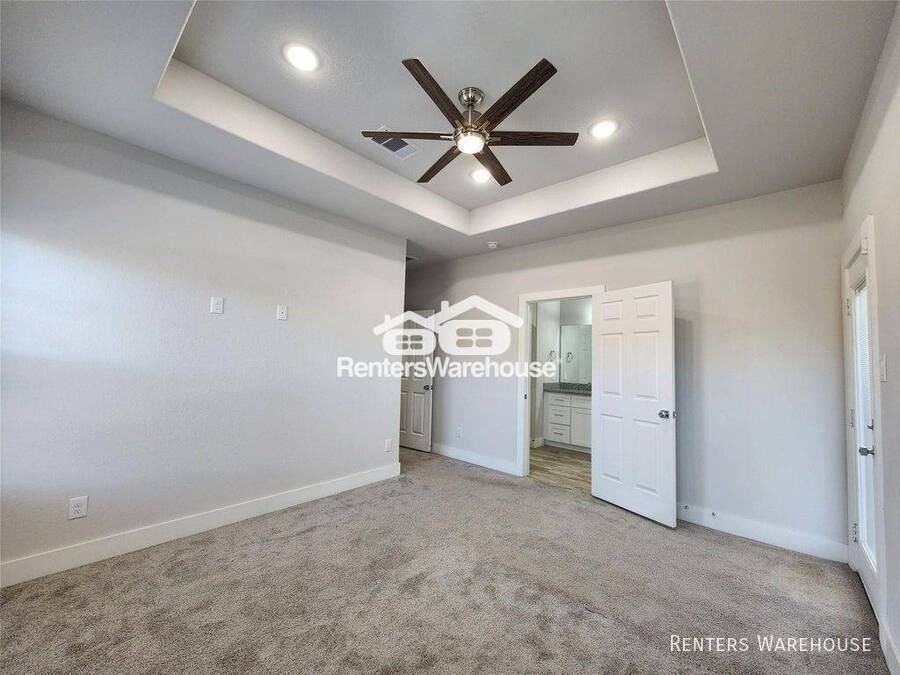 9710 Tuffly St - Photo 7 of 14