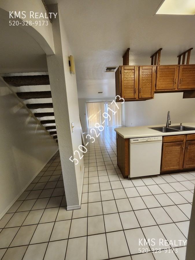 56 N Camino Imagen - Photo 3 of 33