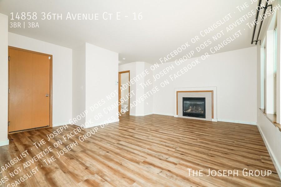 14858 36th Avenue Ct E #16 - Photo 4 of 32