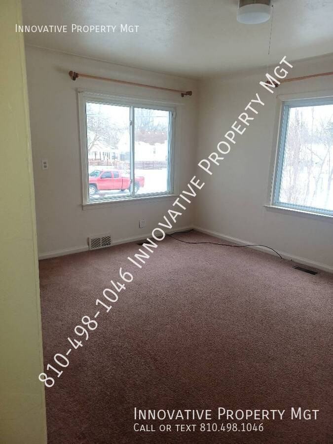 1606 Cronk Ave - Photo 2 of 39