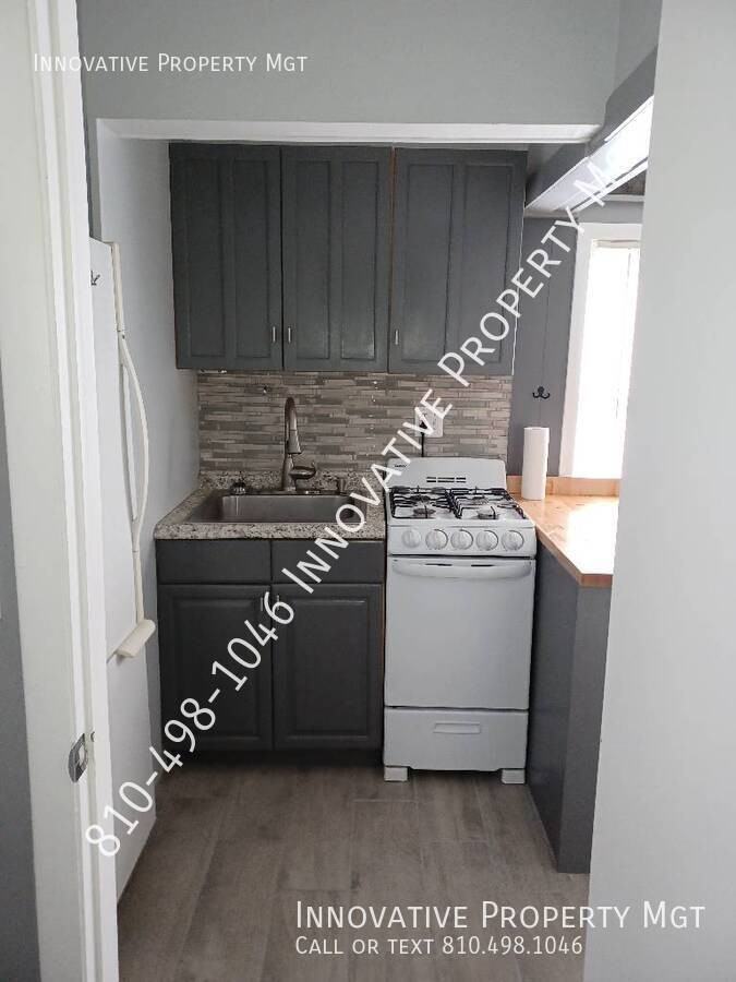 120 E State St #3 - Photo 6 of 12