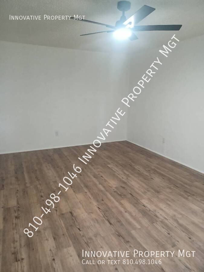 5501 Western Rd - Photo 7 of 32