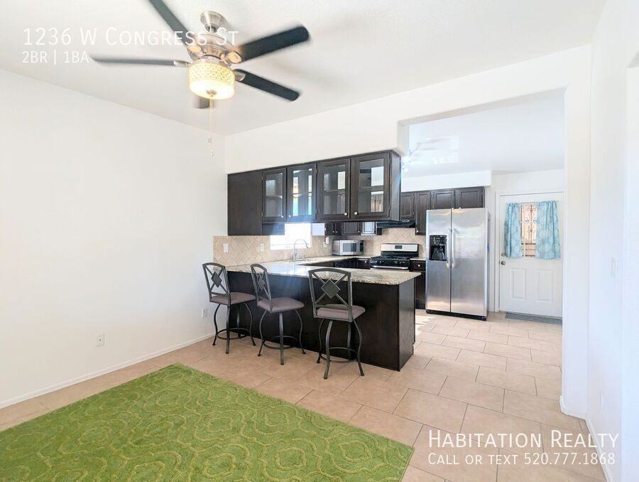 1236 W Congress St #2 - Photo 5 of 22