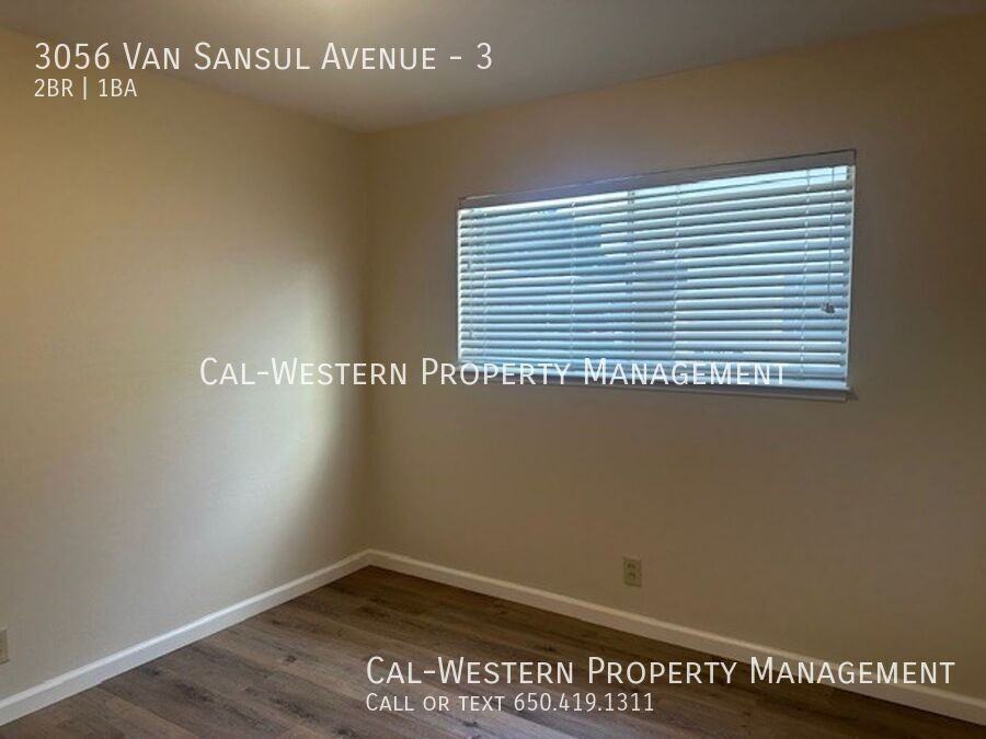 3056 Van Sansul Ave #3 - Photo 4 of 5