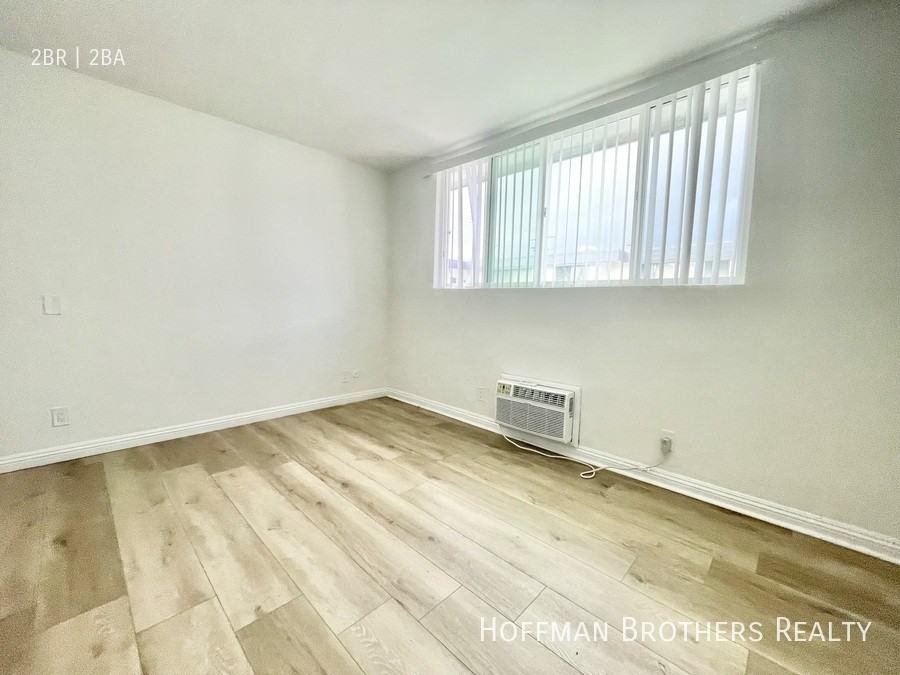 6062 Fulton Ave #10 - Photo 5 of 12