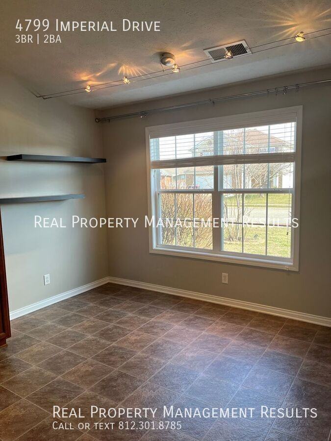 4799 Imperial Dr - Photo 4 of 19