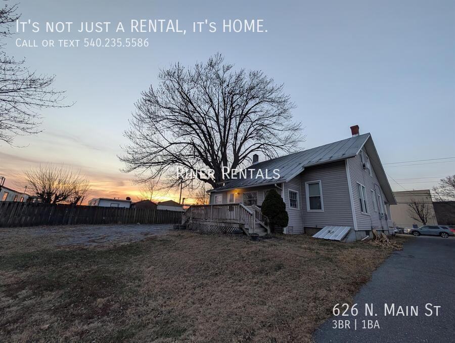 626 N Main St - Photo 2 of 29