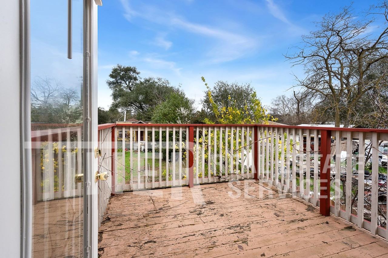 7781 Glenn Ave #1 - Photo 3 of 12