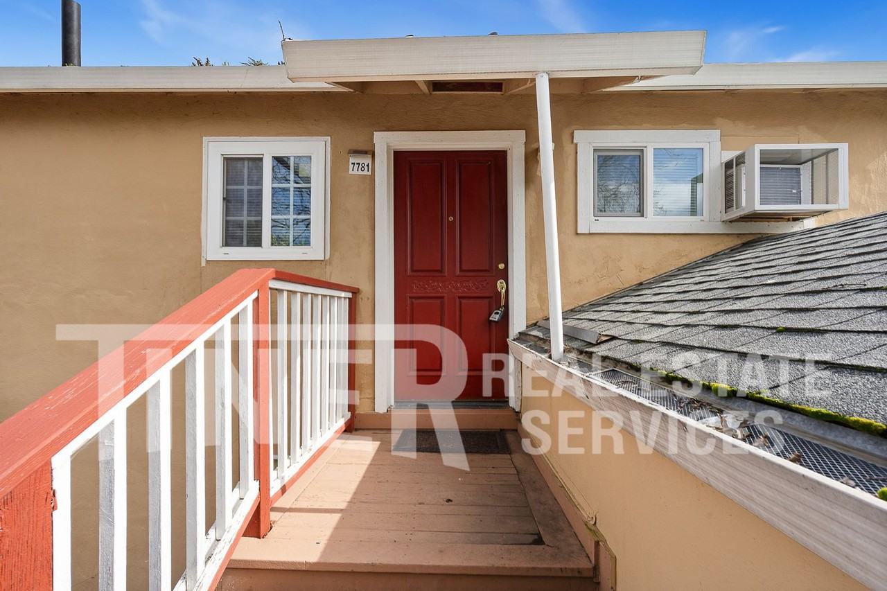 7781 Glenn Ave #1 - Photo 7 of 12