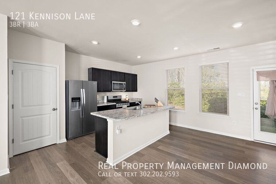 121 Kennison Ln - Photo 6 of 29