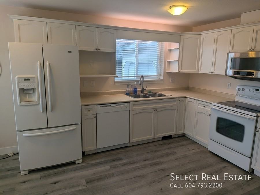 5614 Kathleen Dr - Photo 2 of 21