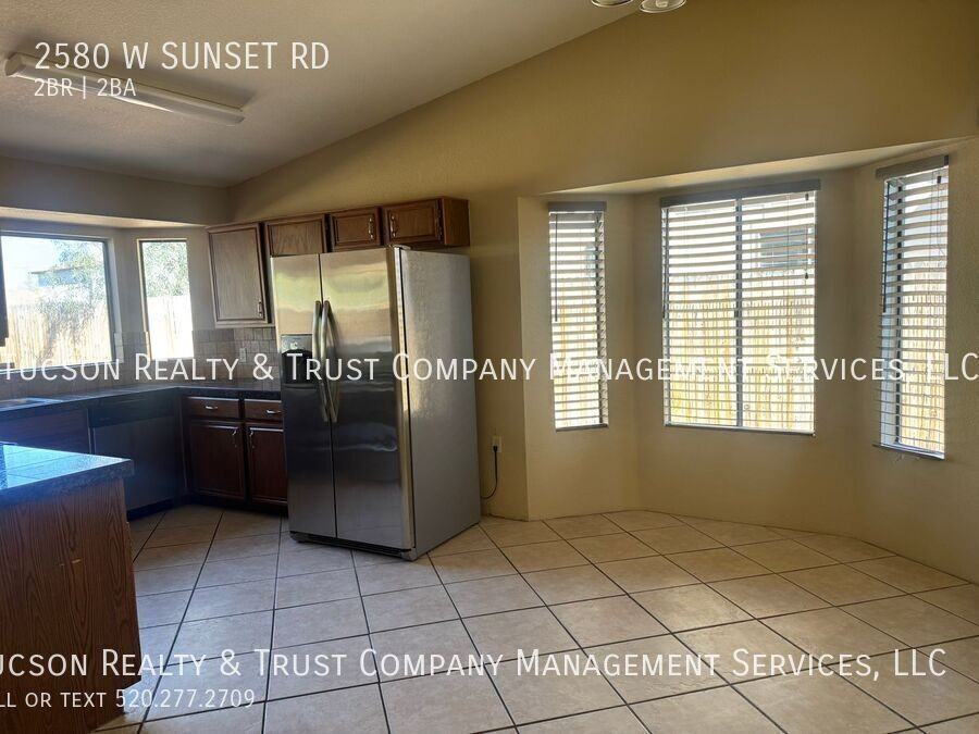 2580 W Sunset Rd - Photo 7 of 14