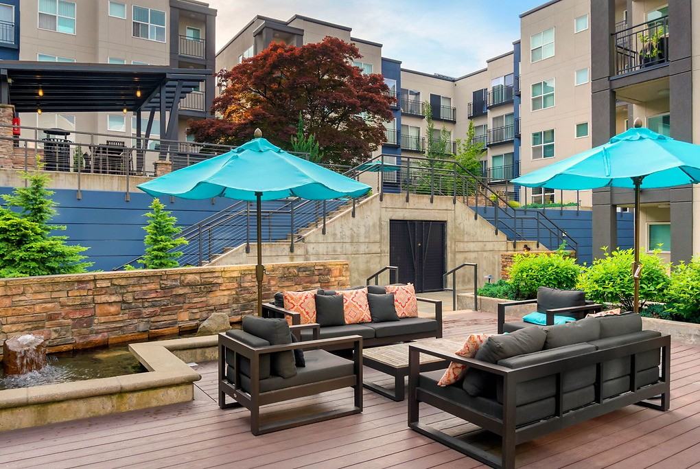 Ellington at Bellevue - Photo 2 of 42