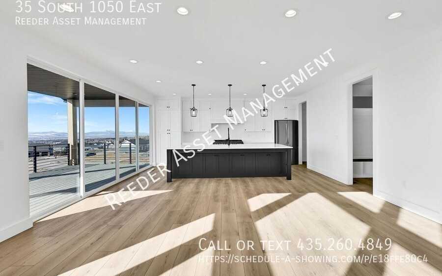 35 S 1050 E - Photo 3 of 35