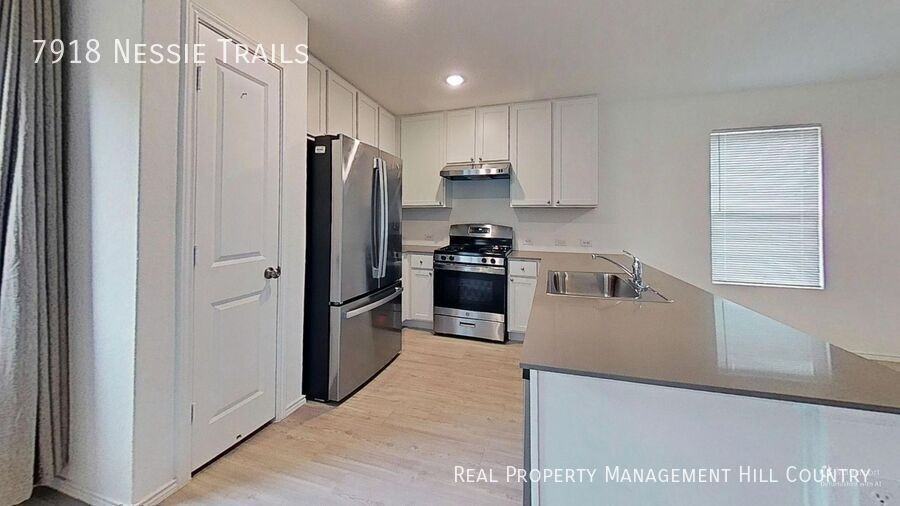 7918 Nessie Trl - Photo 4 of 19