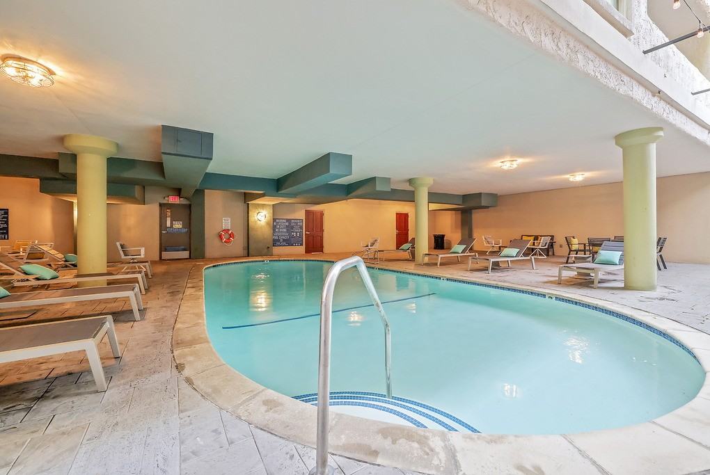 The Henley - Photo 4 of 53