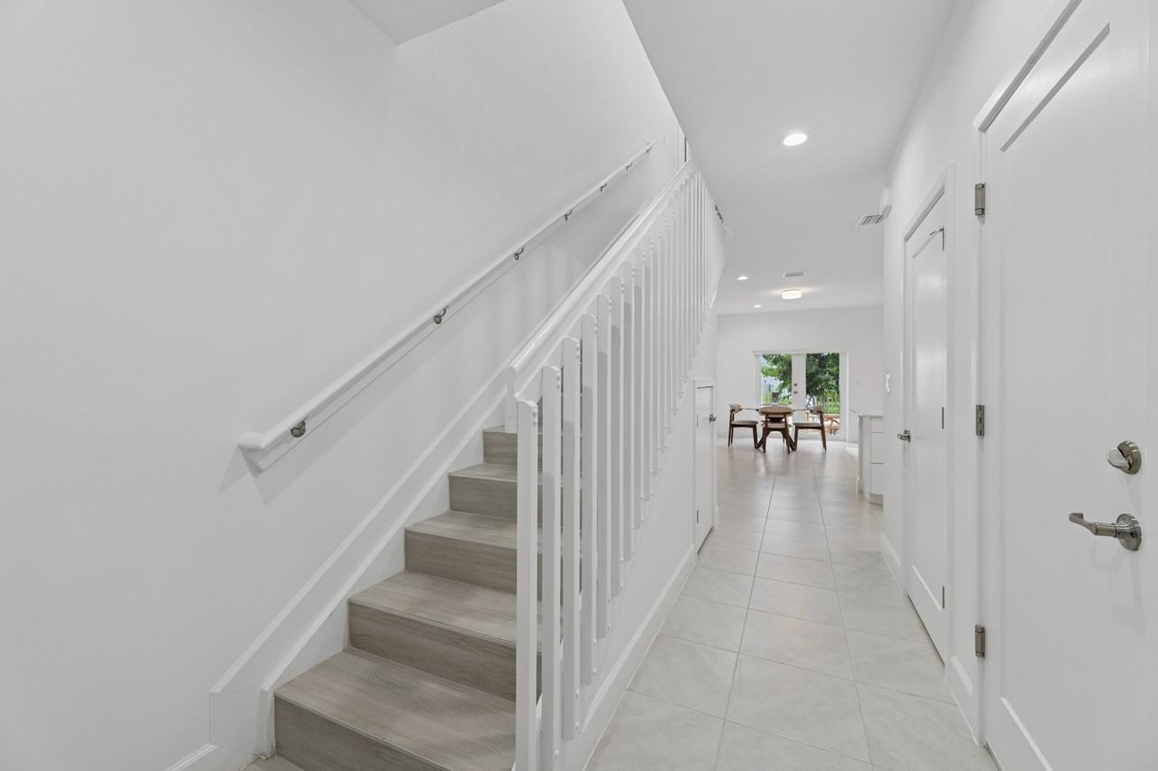 Pearl at Pompano Beach - Photo 7 of 20