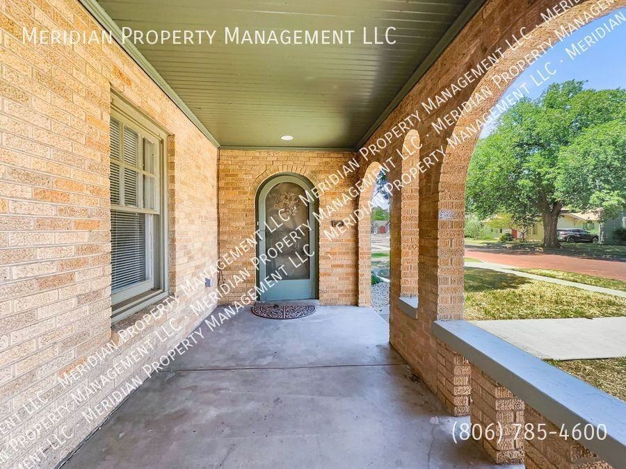 2005 16th St - Photo 2 of 31