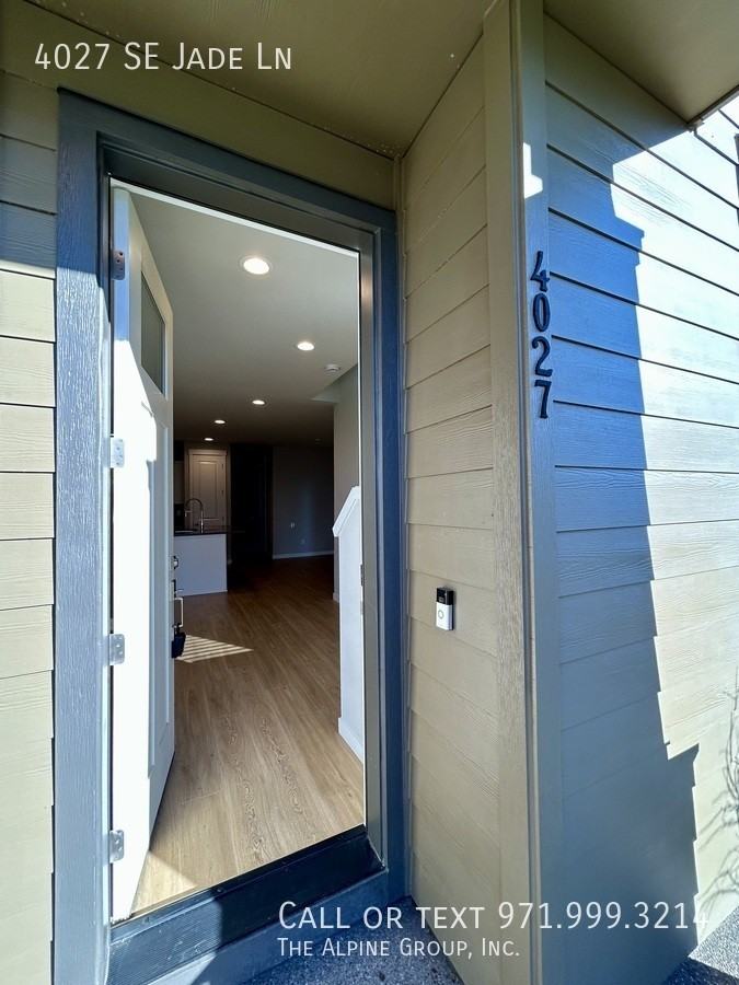 4027 Se Jade Ln - Photo 3 of 50