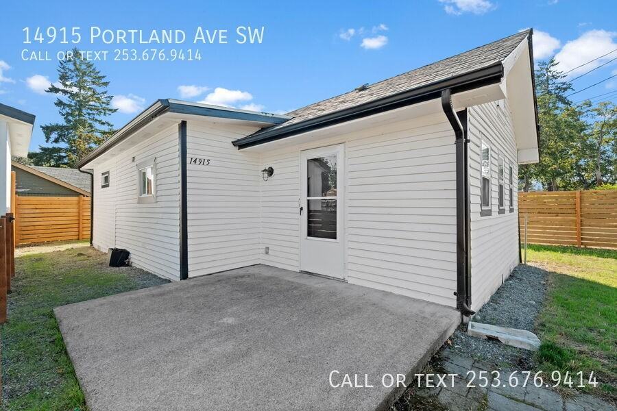 14915 Portland Ave Sw - Photo 5 of 43