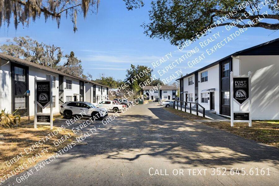 147 Se 13th Ave - Photo 3 of 15