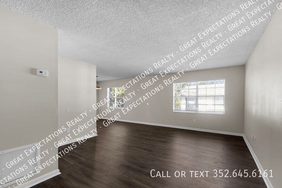 147 Se 13th Ave - Photo 6 of 15