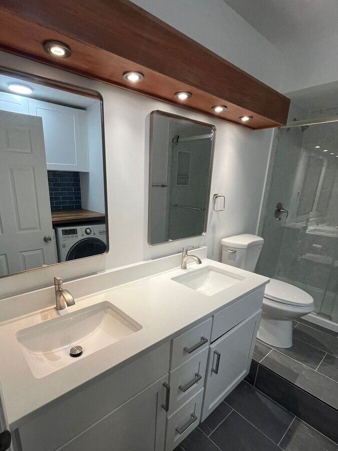 1119 E Mcmillan St #F - Photo 5 of 10