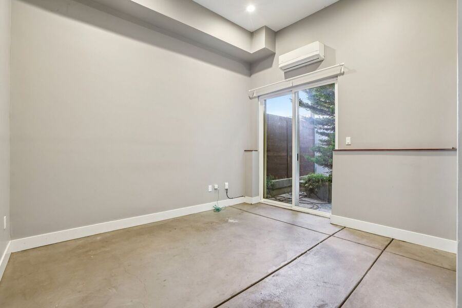 5614 Martin Luther King Jr Way - Photo 3 of 22