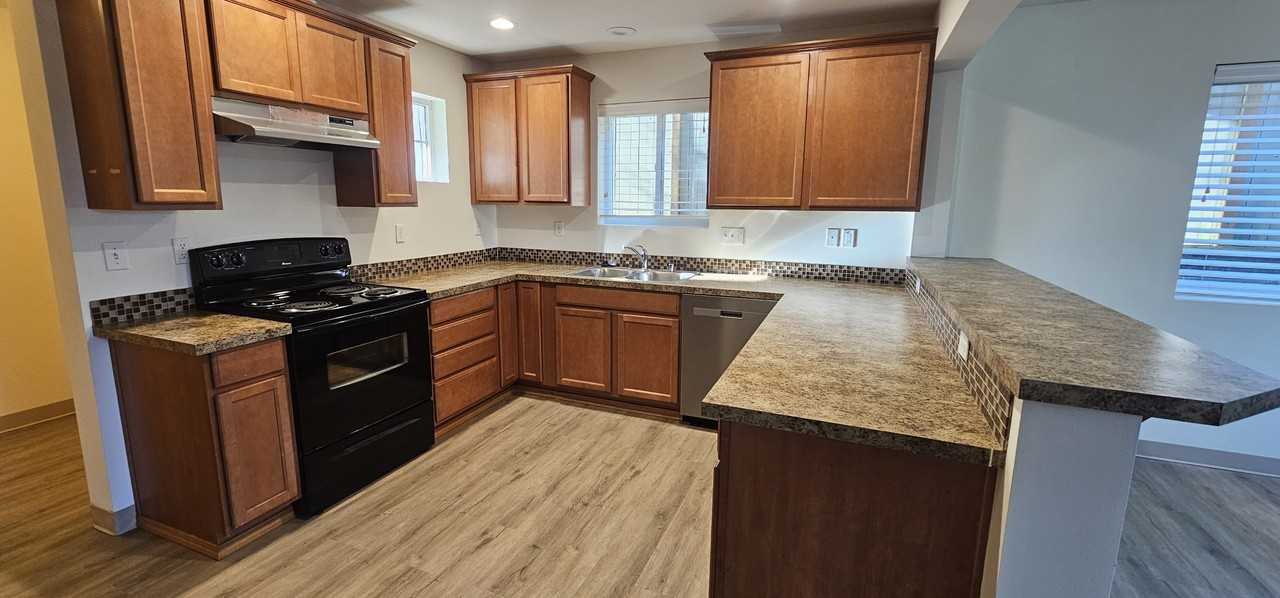 2301 116th St Sw #1 - Photo 5 of 23