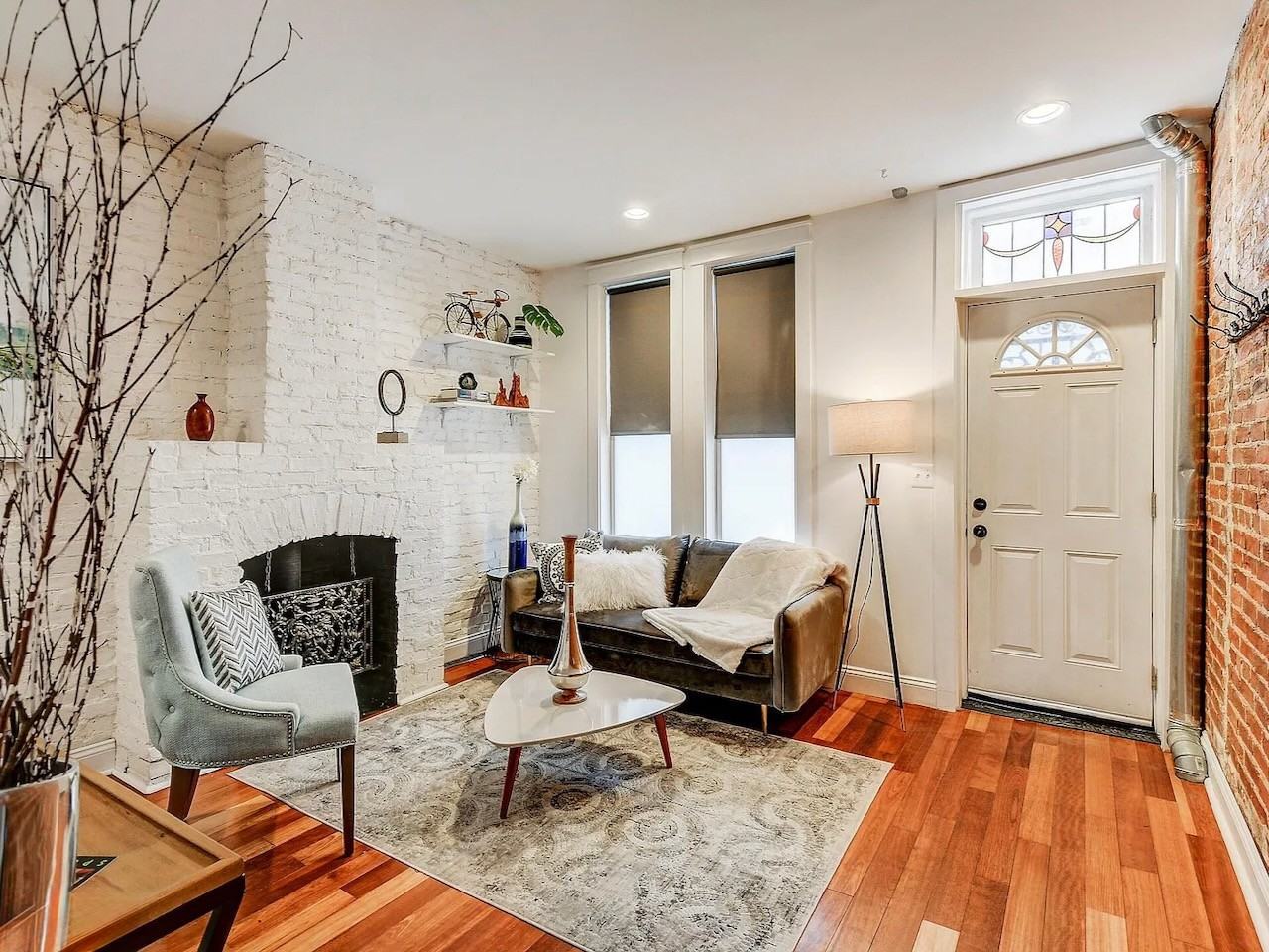 2721 Miles Ave - Photo 5 of 20