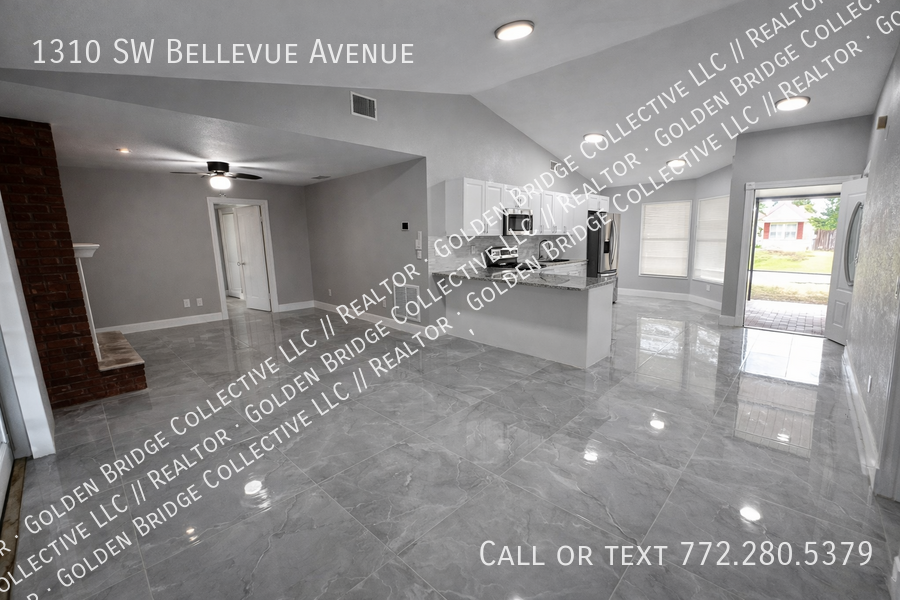 1310 Sw Bellevue Ave - Photo 4 of 14