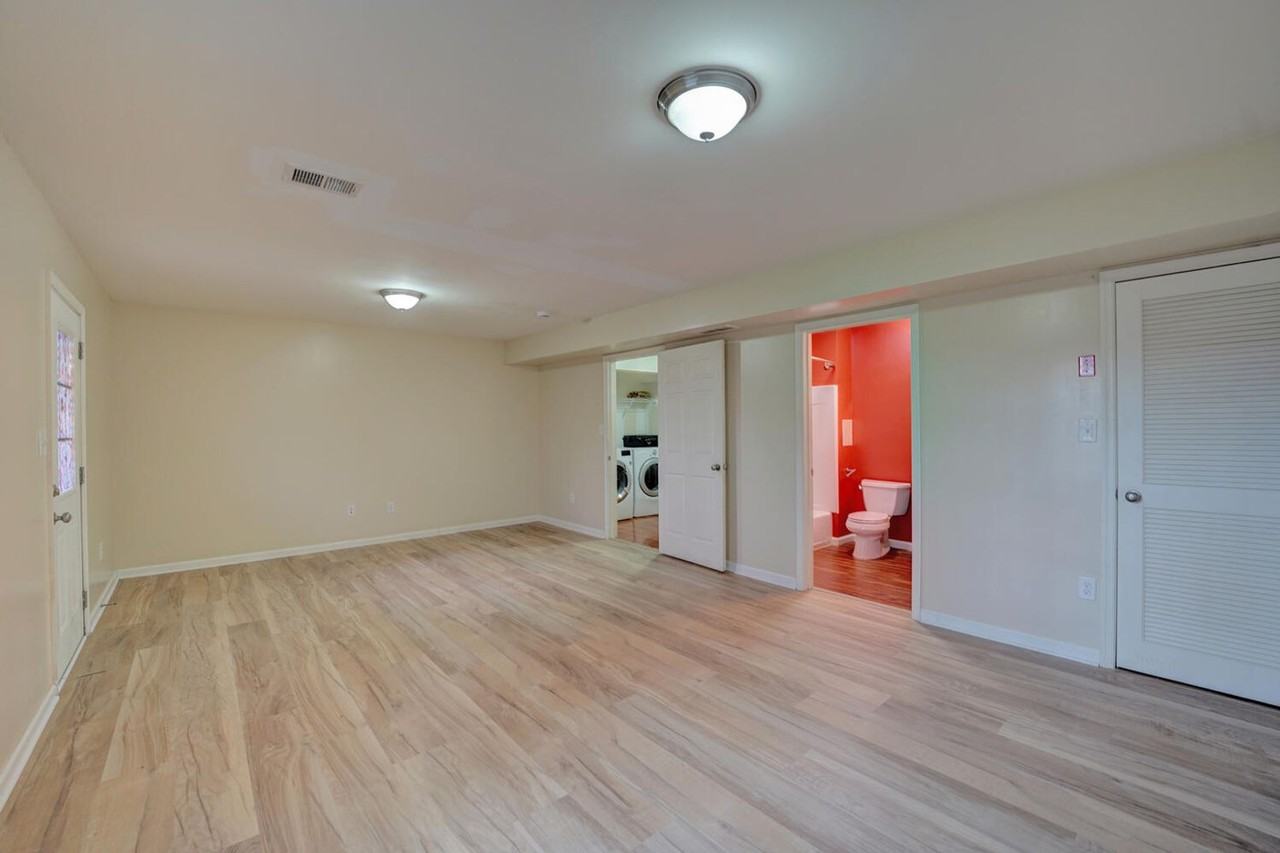 536 Van Dyke Cir - Photo 3 of 50