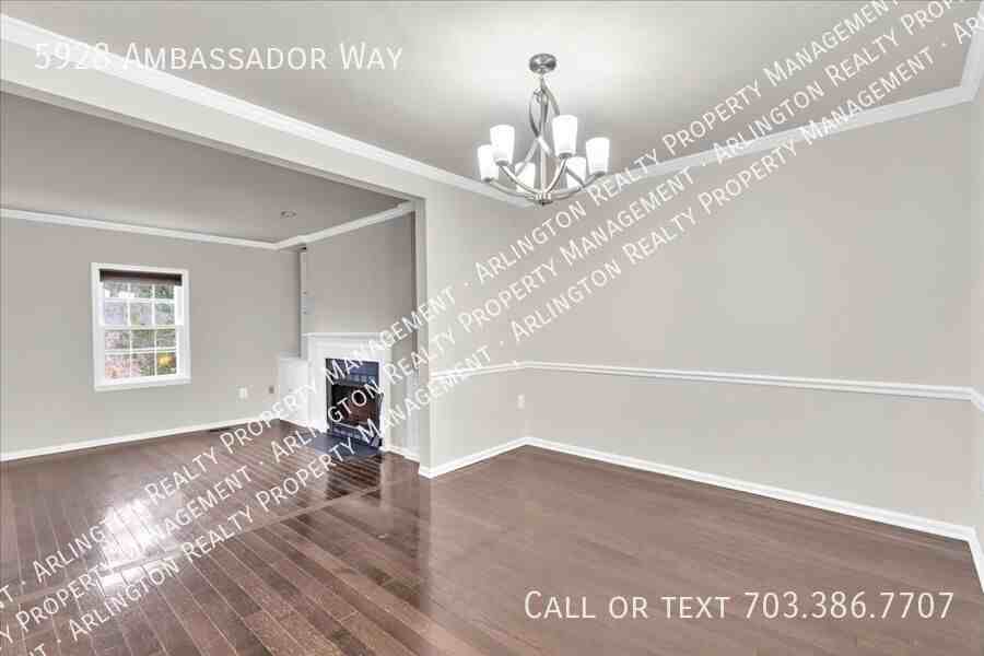 5928 Ambassador Way - Photo 7 of 29