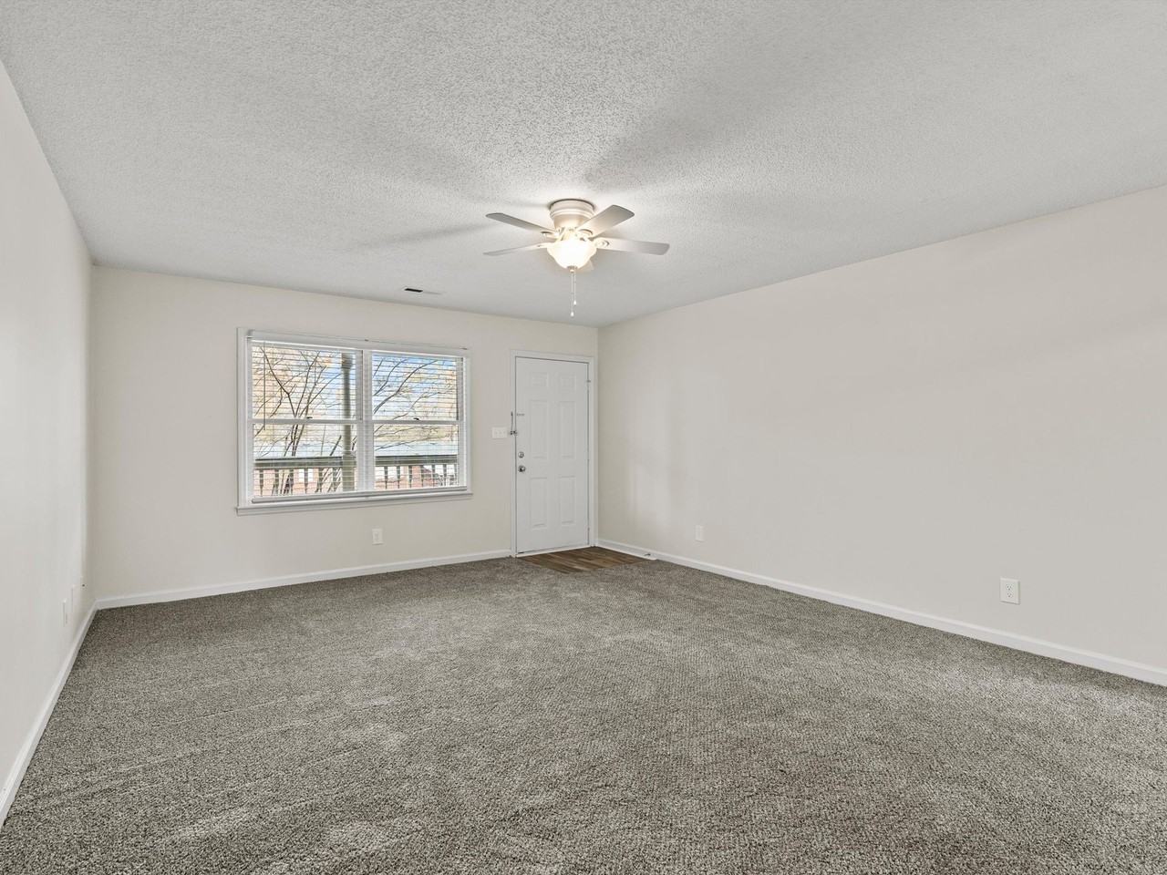 1806 Runnymead Ave Sw #201B - Photo 5 of 39