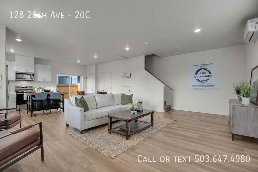 128 28th Ave Se #20C - Photo 2 of 27