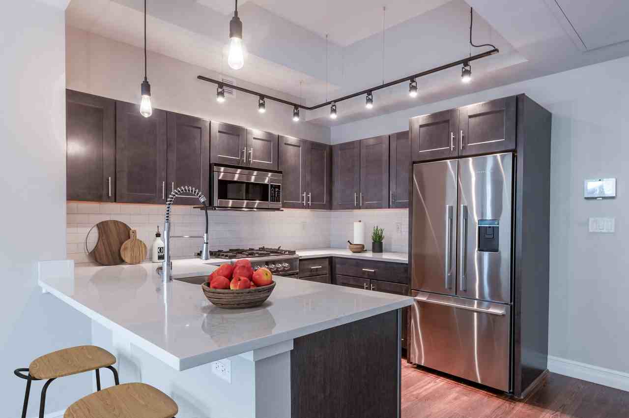 Abraxas at 90 State - Photo 4 of 26