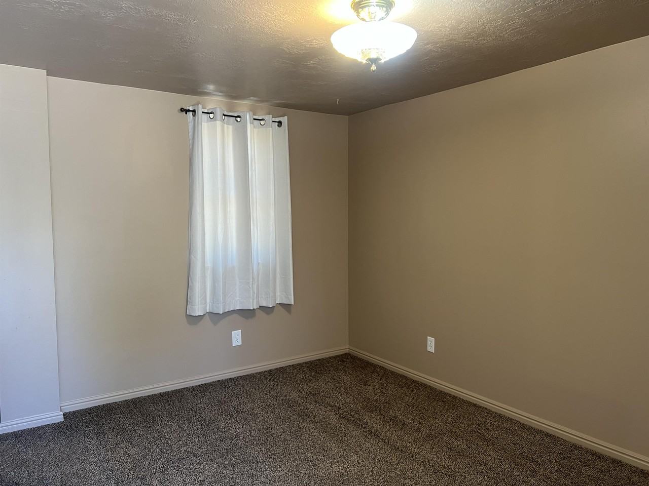 798 S Coleman St #1 - Photo 5 of 23