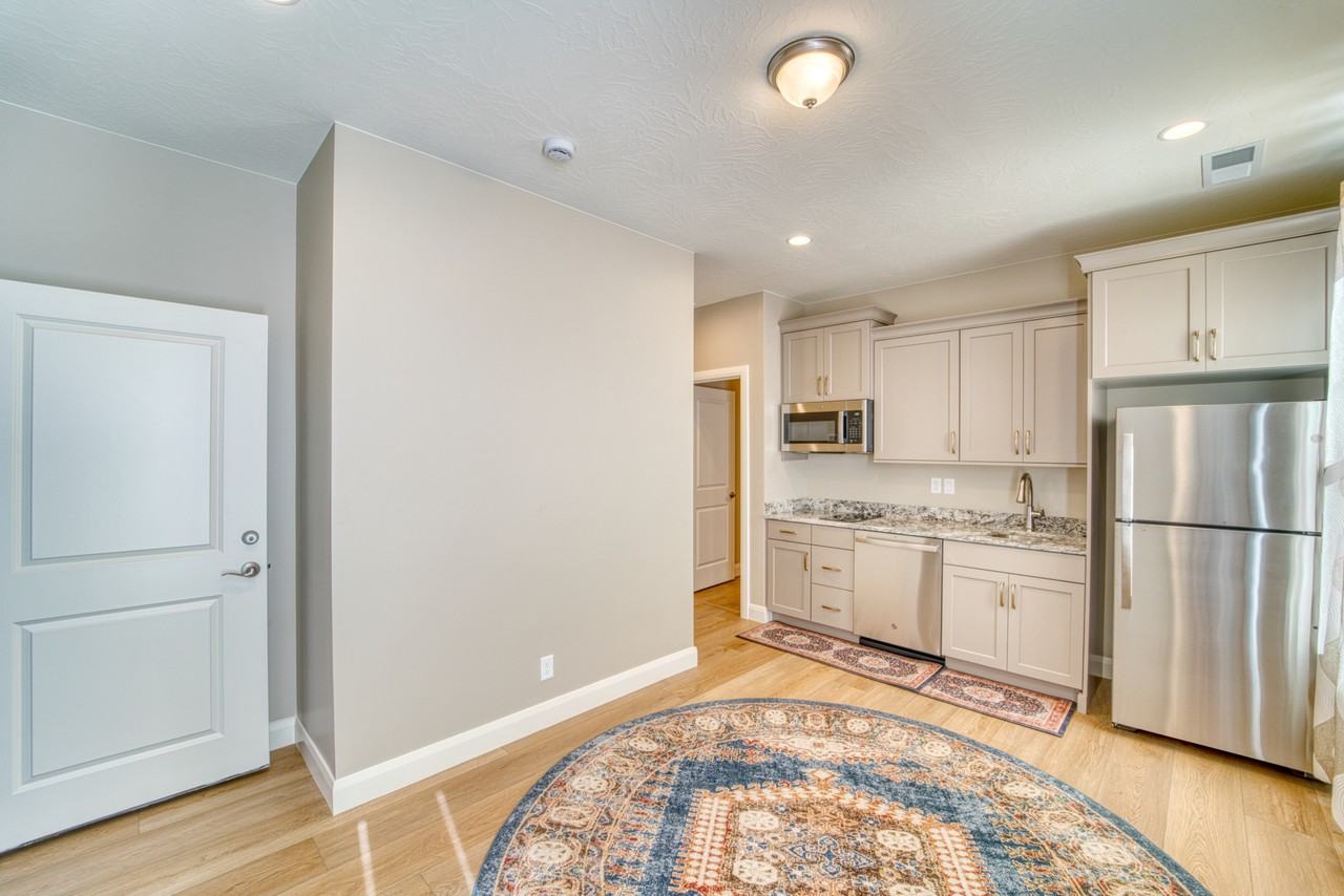 1544 N Daylight St #1 - Photo 7 of 24