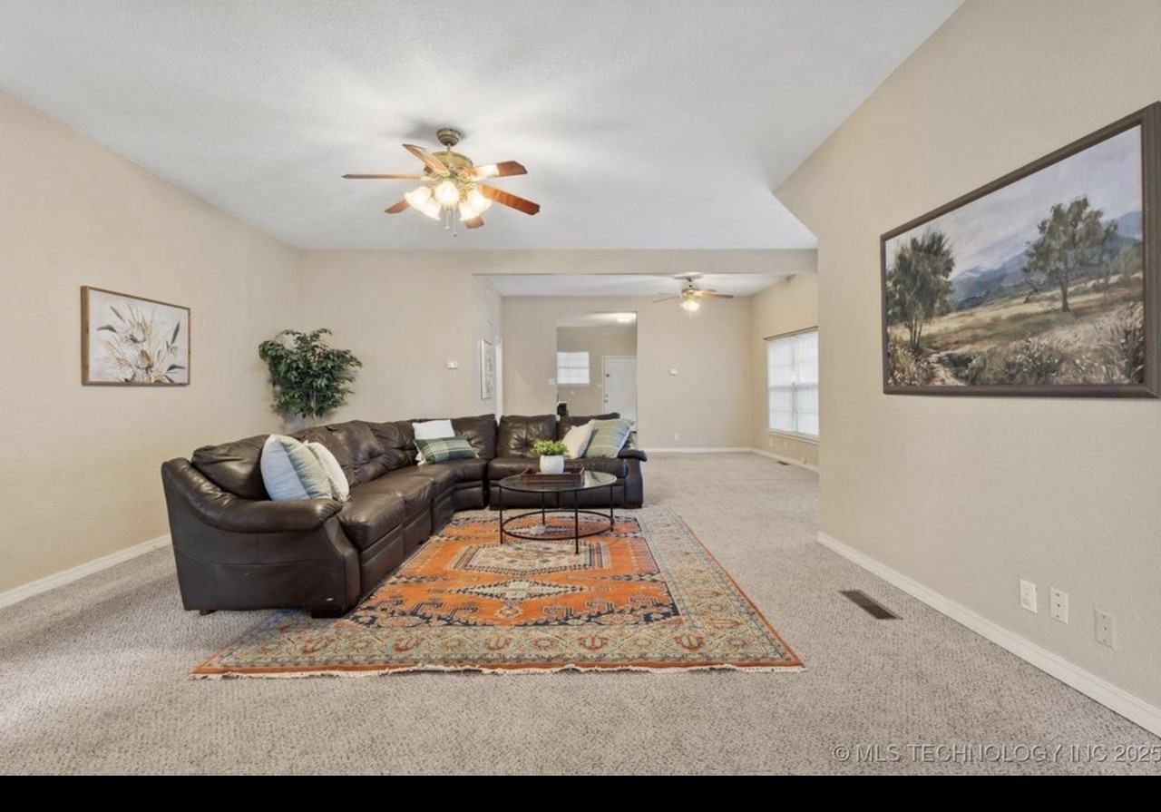 806 S Osage Ave #NA - Photo 3 of 22