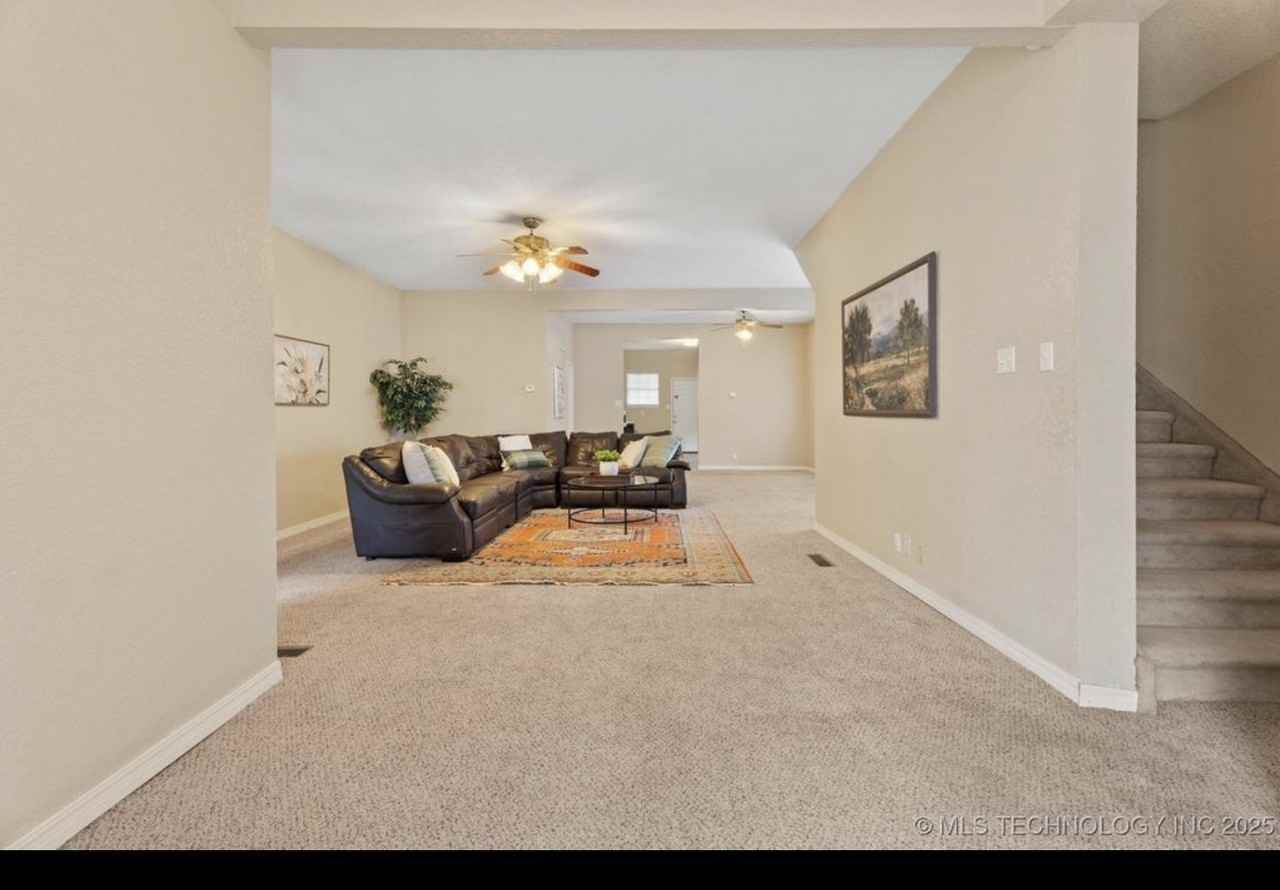 806 S Osage Ave #NA - Photo 4 of 22