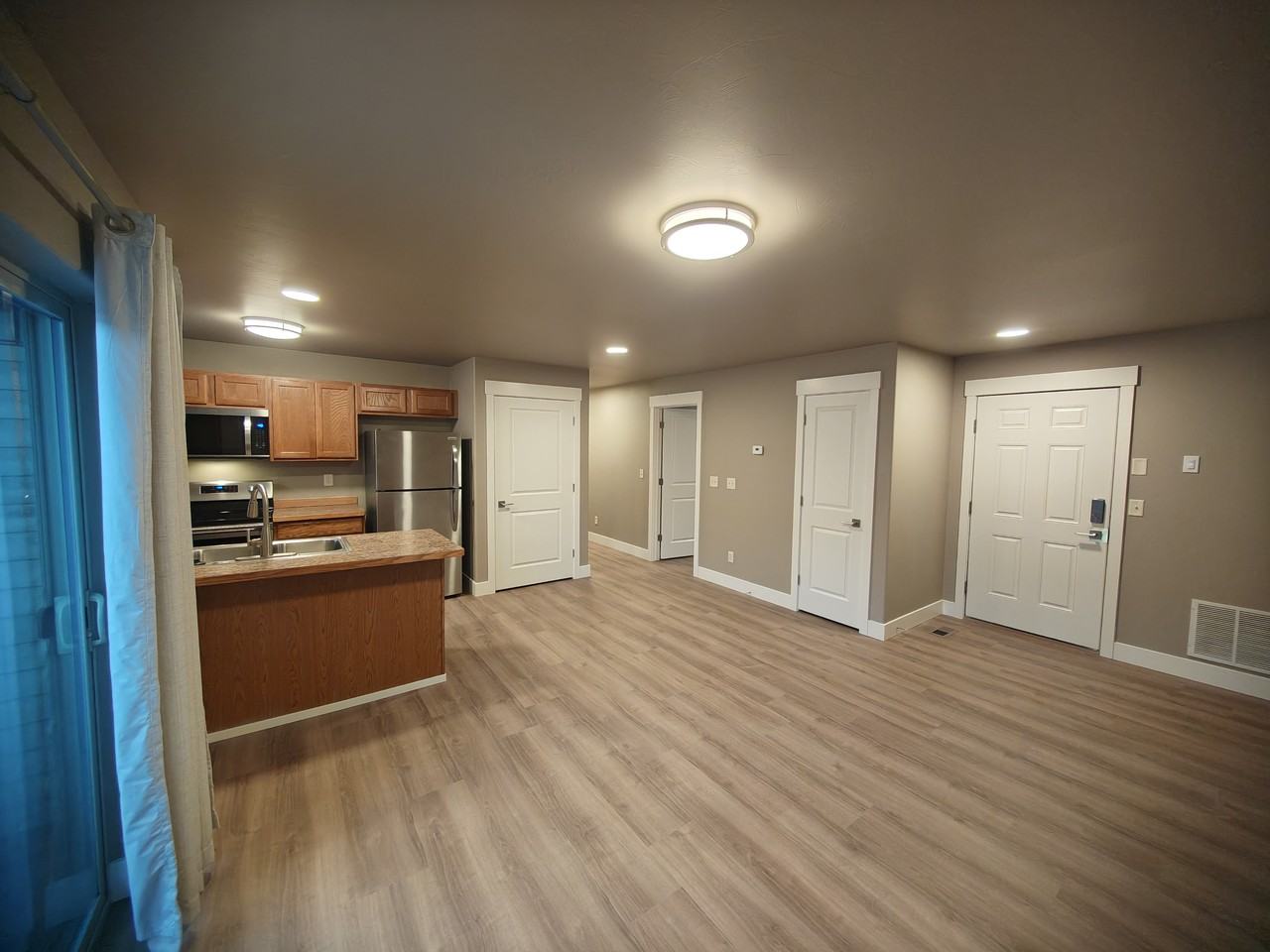 623 Schley Ave #B - Photo 2 of 16